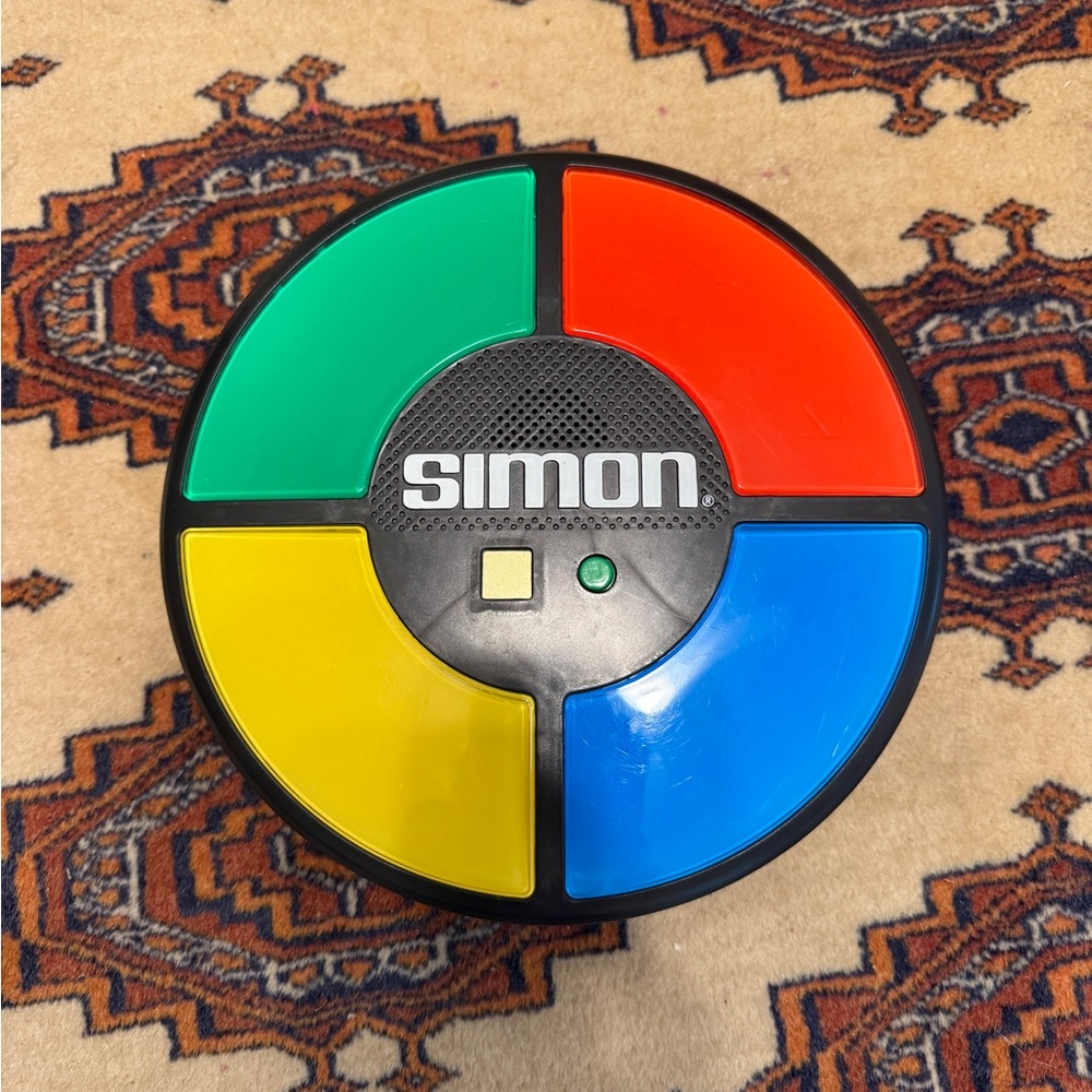 Hasbro Simon Game - Red, Green, Yellow, Blue